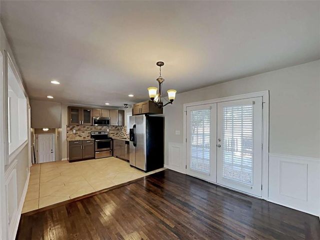 3148 Thrasher Circle, Decatur, GA 30032