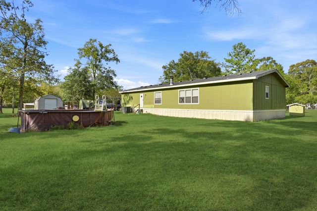 137 County Road 411, Dayton, TX 77535