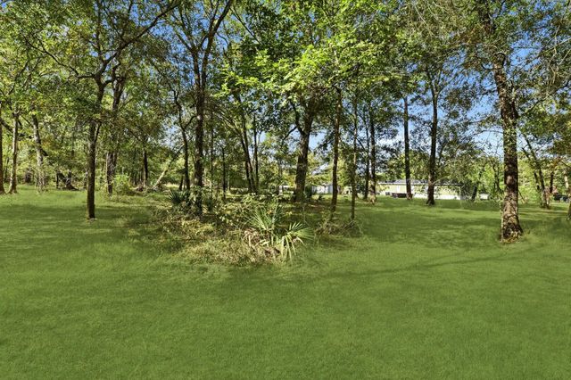 137 County Road 411, Dayton, TX 77535