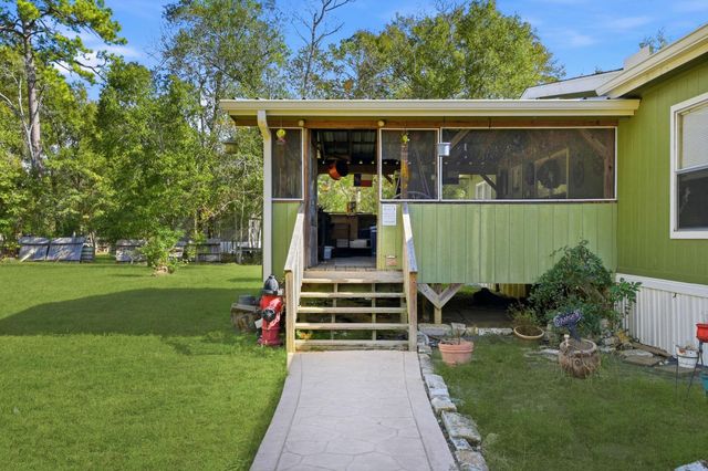 137 County Road 411, Dayton, TX 77535