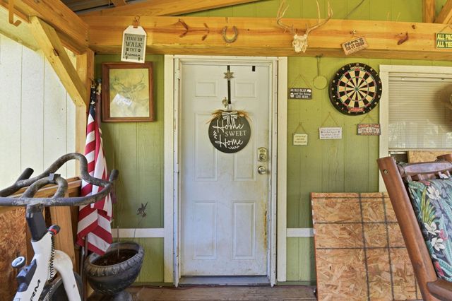 137 County Road 411, Dayton, TX 77535