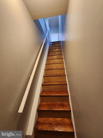 6616 LEEDS ST, Philadelphia, PA 19151