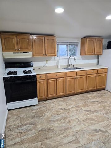 18 Donna Drive 2, Wood Ridge, NJ 07075