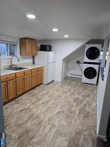 18 Donna Drive 2, Wood Ridge, NJ 07075