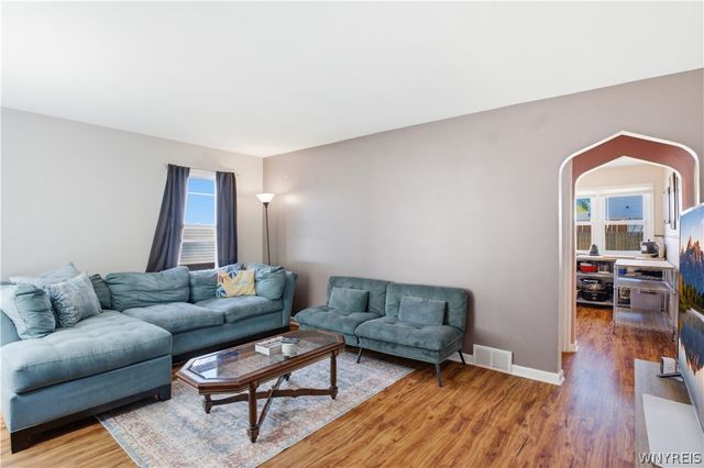 707 81st Street, Niagara Falls, NY 14304