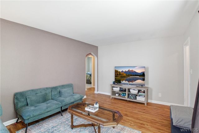 707 81st Street, Niagara Falls, NY 14304