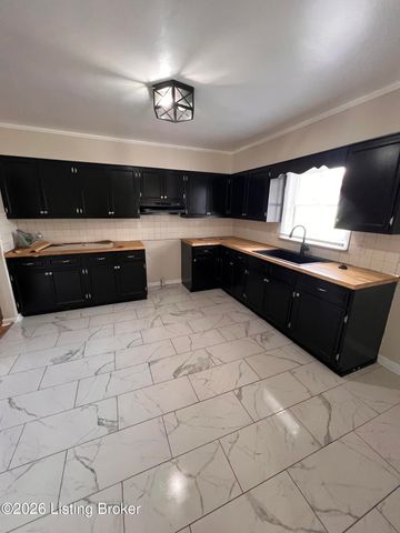 137 N 39th St, Louisville, KY 40212