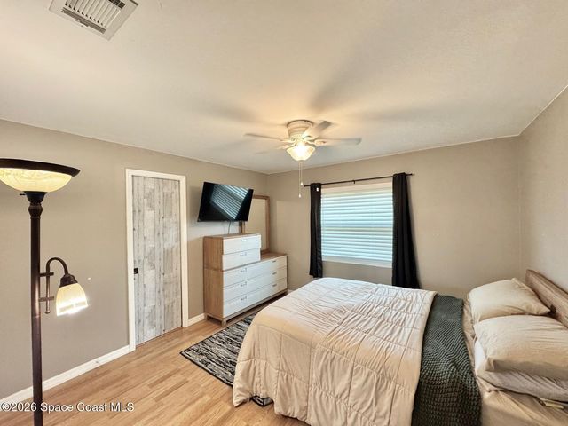 1823 Red Bud Circle NW, Palm Bay, FL 32907