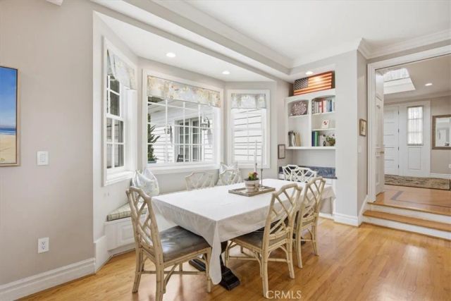 558 31st, Manhattan Beach, CA 90266