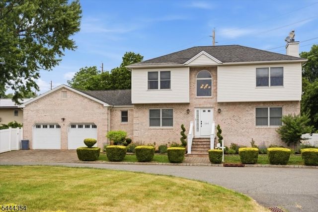 580 Center St, Kenilworth Boro, NJ 07033