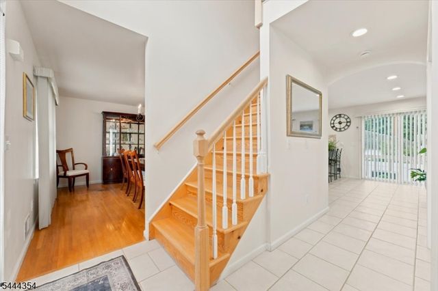 580 Center St, Kenilworth Boro, NJ 07033
