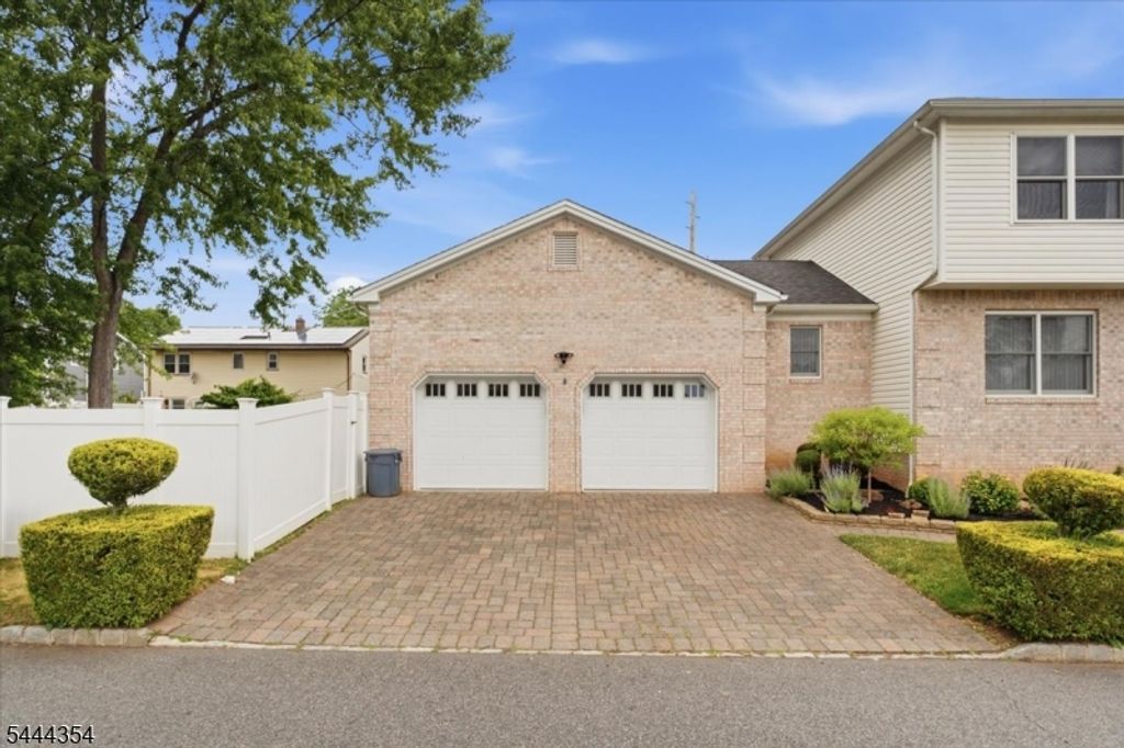 580 Center St, Kenilworth Boro, NJ 07033 — photo 3