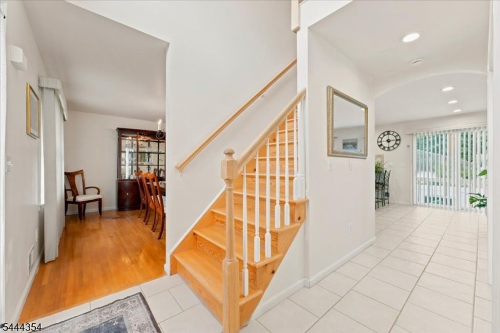 580 Center St, Kenilworth Boro, NJ 07033 — photo 5