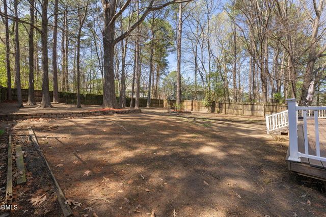 829 Penncross Drive, Raleigh, NC 27610