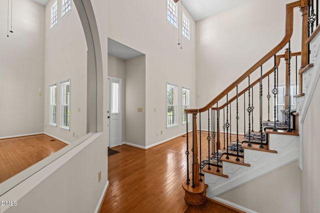 829 Penncross Drive, Raleigh, NC 27610