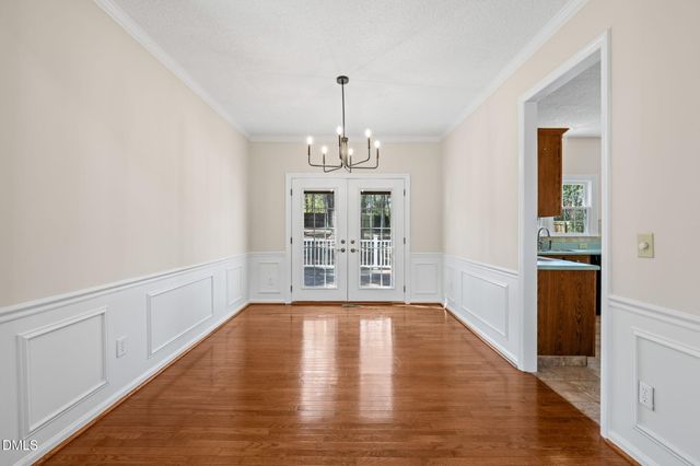 829 Penncross Drive, Raleigh, NC 27610