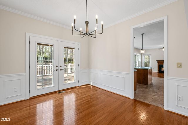 829 Penncross Drive, Raleigh, NC 27610