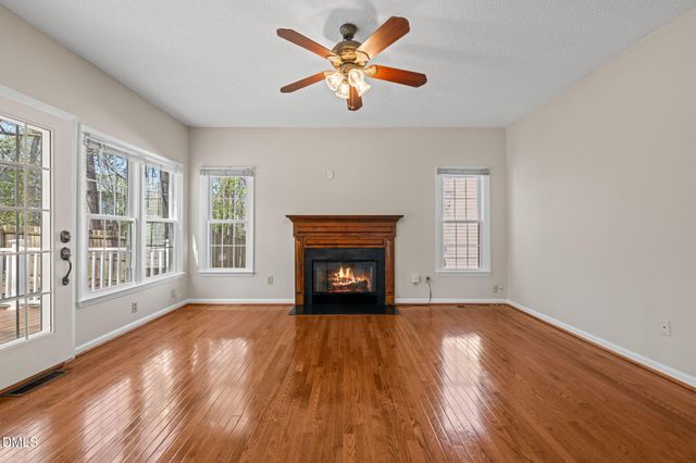 829 Penncross Drive, Raleigh, NC 27610