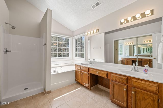 829 Penncross Drive, Raleigh, NC 27610