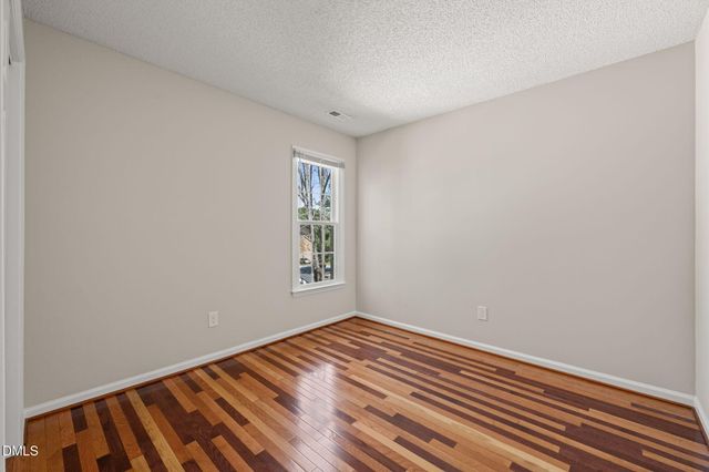 829 Penncross Drive, Raleigh, NC 27610