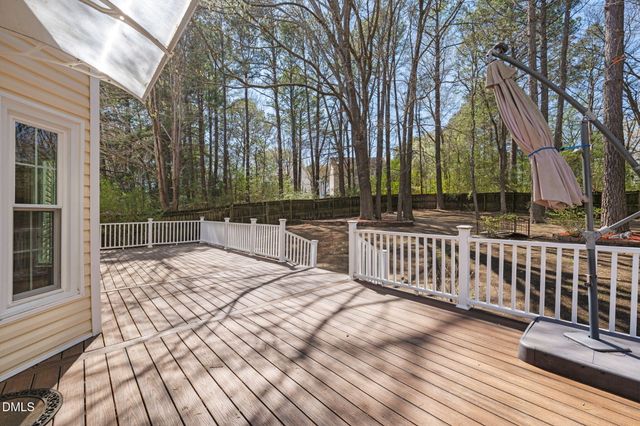 829 Penncross Drive, Raleigh, NC 27610