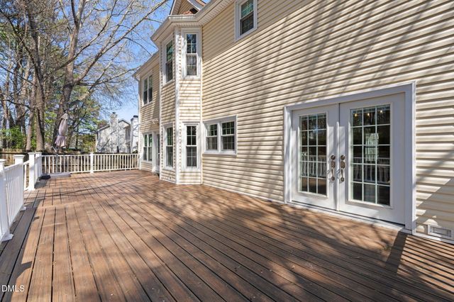 829 Penncross Drive, Raleigh, NC 27610