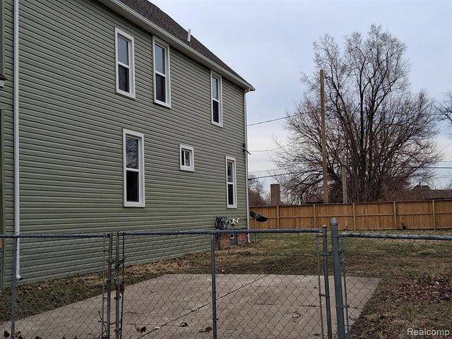 3676-3678 Zender Place, Detroit, MI 48207