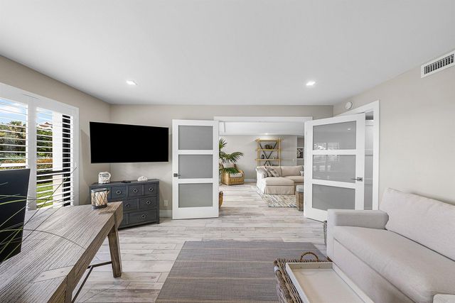 3709 Quail Ridge Drive Bobwhite B, Boynton Beach, FL 33436