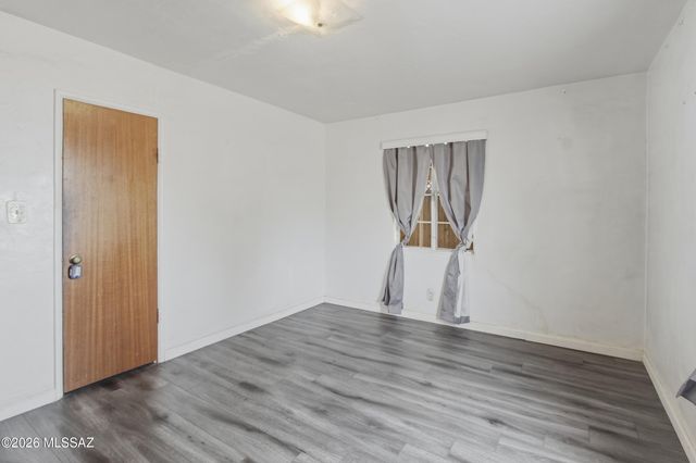 2710 E Eastland Street, Tucson, AZ 85716