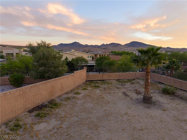 2943 Ainslie Lake Avenue, Henderson, NV 89044