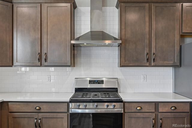1483 Wingfeather Lane, Castle Rock, CO 80108
