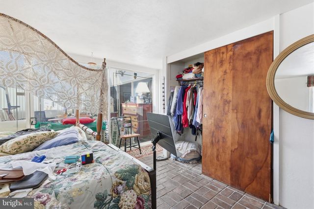 24 OLD LIMEKILN RD, Doylestown, PA 18901