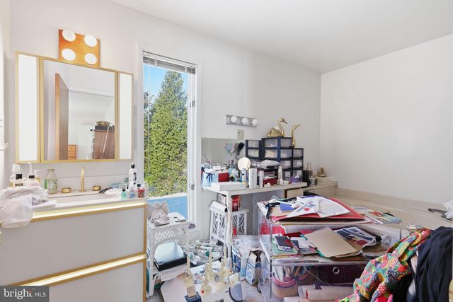 24 OLD LIMEKILN RD, Doylestown, PA 18901