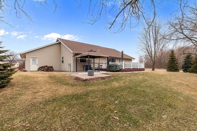 W5231 NATURES WAY DRIVE, Sherwood, WI 54169