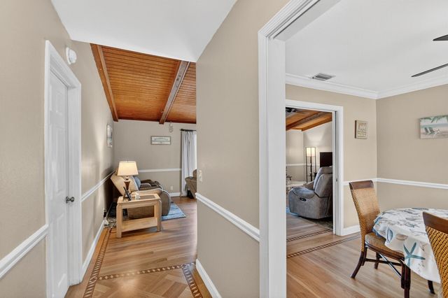 822 Florida Mango Road, West Palm Beach, FL 33406