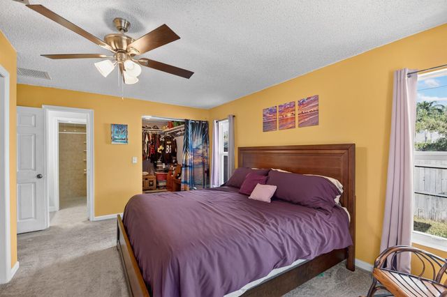 822 Florida Mango Road, West Palm Beach, FL 33406