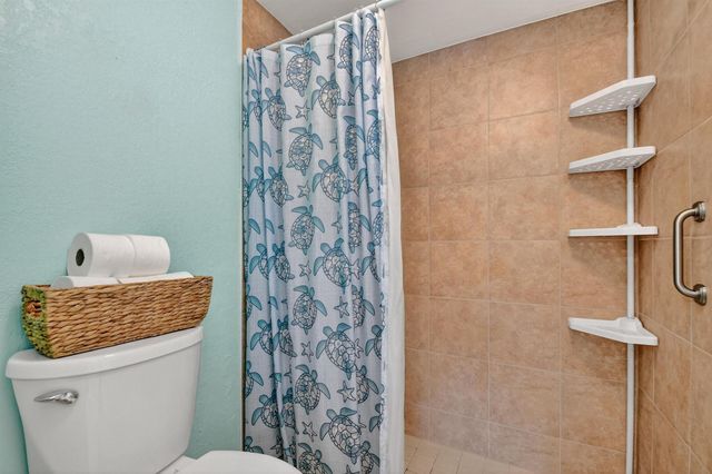 822 Florida Mango Road, West Palm Beach, FL 33406