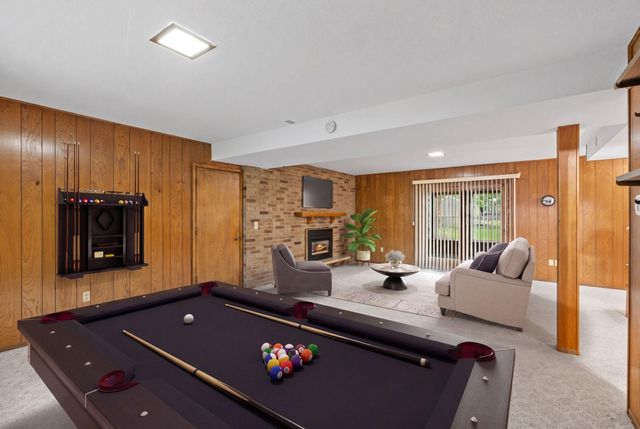 868 Cobb Road, Shoreview, MN 55126