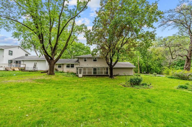 868 Cobb Road, Shoreview, MN 55126