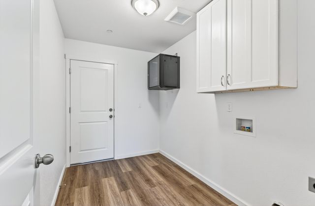 15783 Gold Mine Lane, Redding, CA 96001