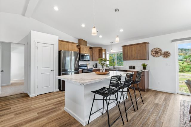 15783 Gold Mine Lane, Redding, CA 96001