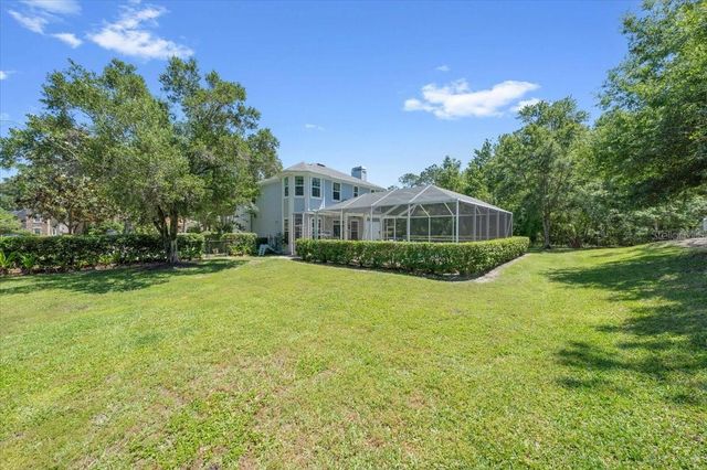 5913 FLATWOODS MANOR CIRCLE, Lithia, FL 33547