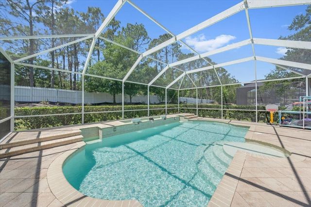 5913 FLATWOODS MANOR CIRCLE, Lithia, FL 33547