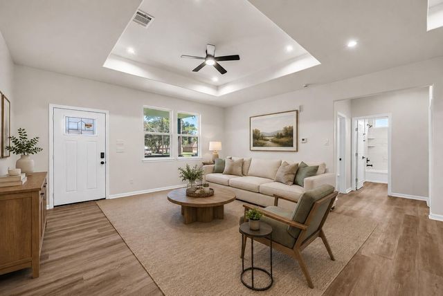 1902 Westview Drive, Alvin, TX 77511