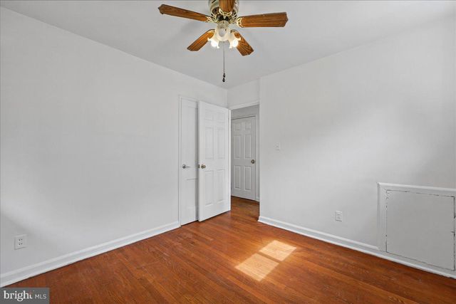 5301 KENMONT RD, Oxon Hill, MD 20745