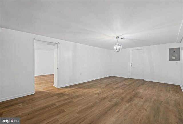 5301 KENMONT RD, Oxon Hill, MD 20745
