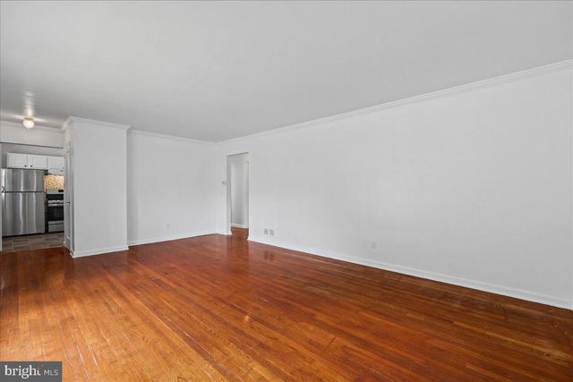 5301 KENMONT RD, Oxon Hill, MD 20745