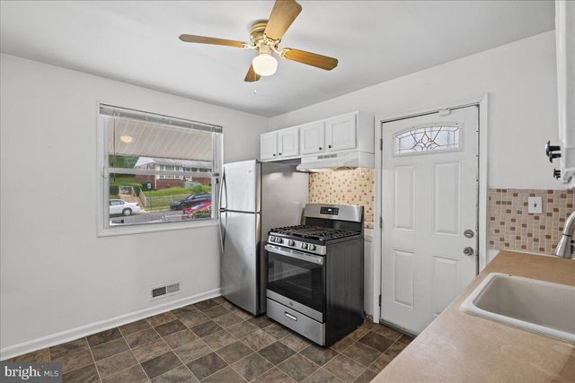 5301 KENMONT RD, Oxon Hill, MD 20745
