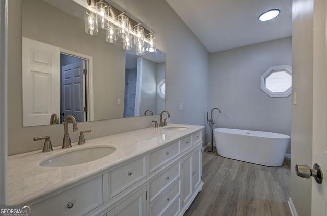 2193 W Ellis Road, Griffin, GA 30223