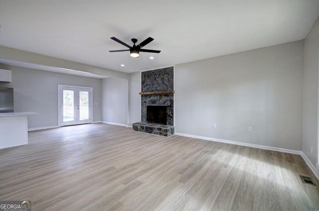 2193 W Ellis Road, Griffin, GA 30223